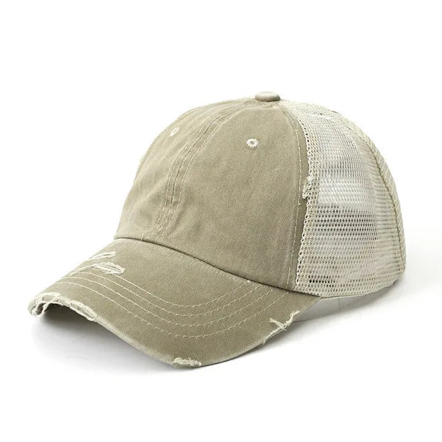 Unisex Baseball Cap mit Zopfdurchlass – Denim Patchwork & Mesh Design | Verstellbare Vintage Snapback Mütze für Sommer, Damen & Herren