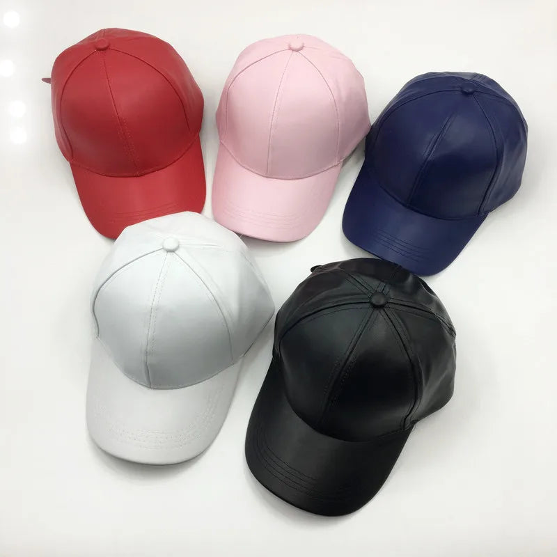 Unisex Baseball Cap aus Kunstleder – Verstellbare Hip Hop Snapback Mütze | Modische Trucker Kappe für Damen & Herren