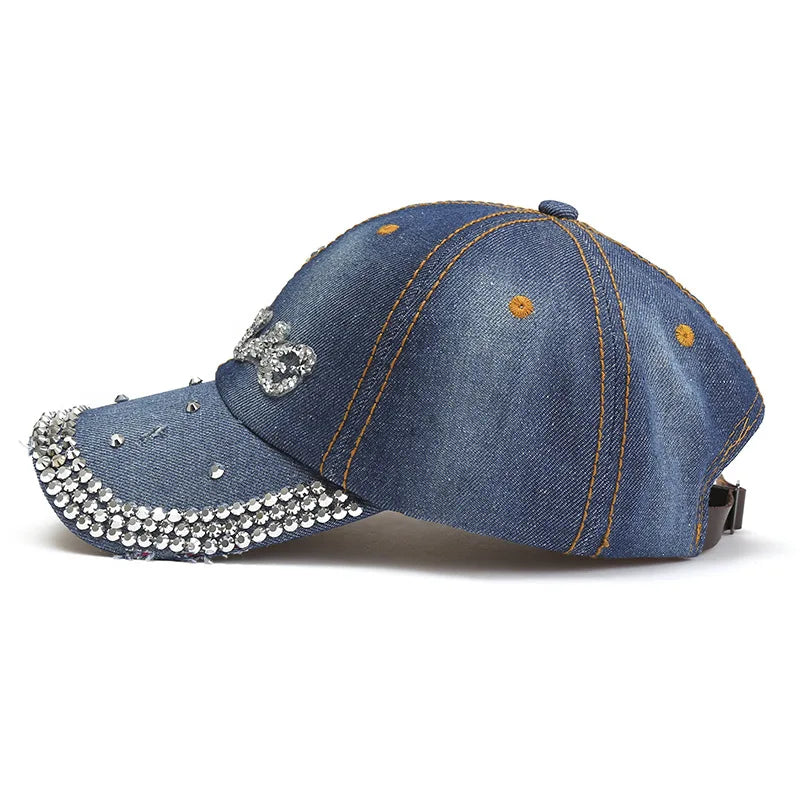 Unisex Denim Baseball Cap mit Strass “LOVE” Schriftzug – Verstellbare Retro Snapback Mütze | Sommerliche Sonnenkappe für Damen & Herren