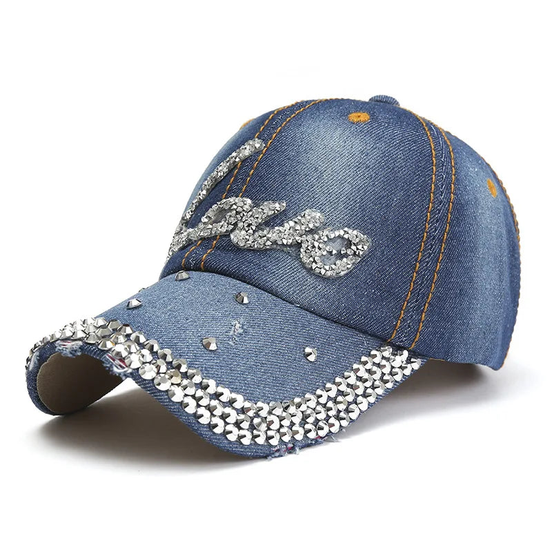 Unisex Denim Baseball Cap mit Strass “LOVE” Schriftzug – Verstellbare Retro Snapback Mütze | Sommerliche Sonnenkappe für Damen & Herren