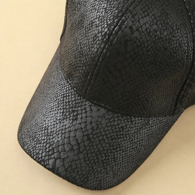 Unisex Baseball Cap aus Hochwertigem Leder – Verstellbare Snapback Mütze | Modische Outdoor Kappe für Damen & Herren