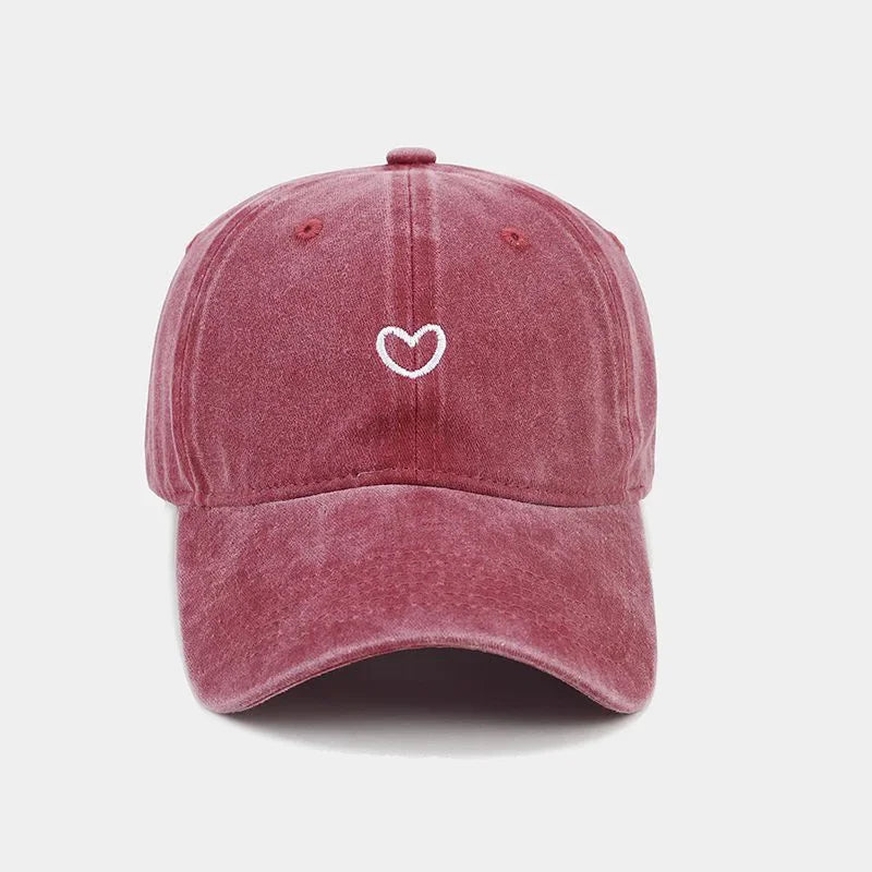 Unisex Baseball Cap mit „Love“-Stickerei – Gewaschene Baumwoll Snapback Mütze | Retro Freizeitkappe für Damen & Herren