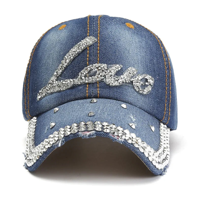 Unisex Denim Baseball Cap mit Strass “LOVE” Schriftzug – Verstellbare Retro Snapback Mütze | Sommerliche Sonnenkappe für Damen & Herren