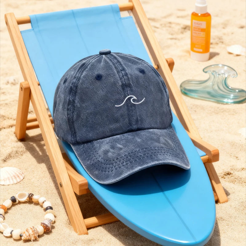 Unisex Baseball Cap aus Gewaschener Baumwolle mit Wellen-Stickerei – Verstellbare Retro Dad Cap | Modische Freizeit & Sonnenmütze für Damen & Herren