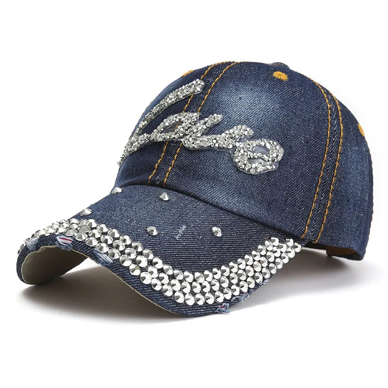 Unisex Denim Baseball Cap mit Strass “LOVE” Schriftzug – Verstellbare Retro Snapback Mütze | Sommerliche Sonnenkappe für Damen & Herren