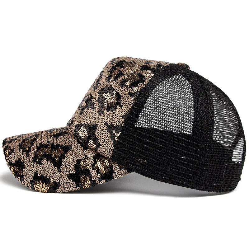 Unisex Mesh Baseball Cap mit Leopardenmuster & Glitzerdetails – Verstellbare Sommermütze | Modische Sonnenkappe für Damen & Herren