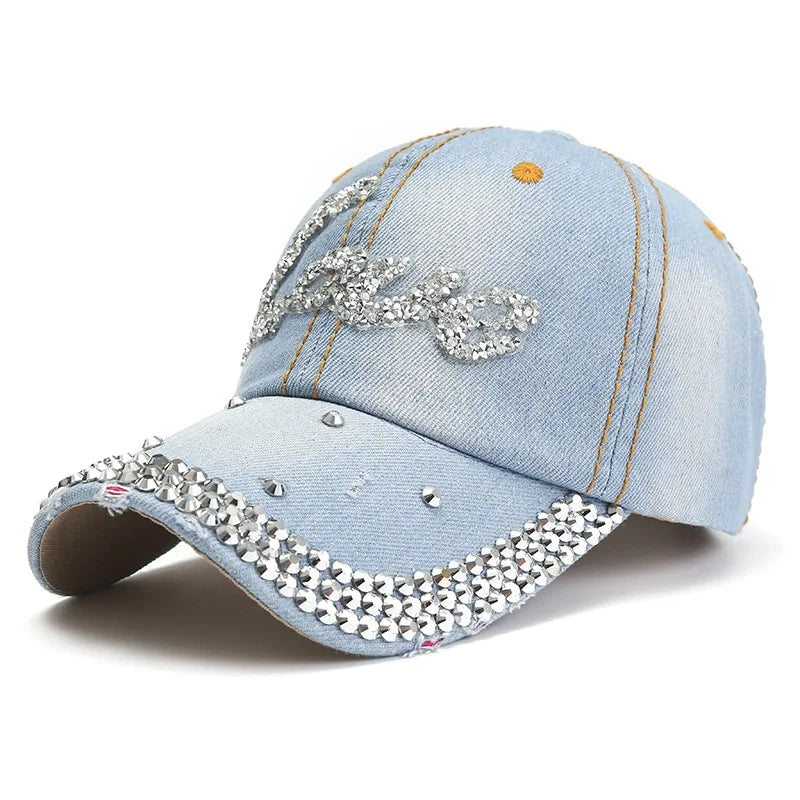 Unisex Denim Baseball Cap mit Strass “LOVE” Schriftzug – Verstellbare Retro Snapback Mütze | Sommerliche Sonnenkappe für Damen & Herren