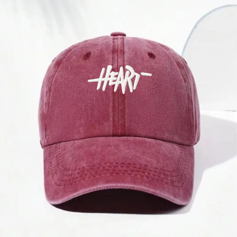 Unisex Baseball Cap mit Heart-Stickerei – Gewaschene Vintage Baumwollkappe | Verstellbare Trucker Mütze für Freizeit & Outdoor