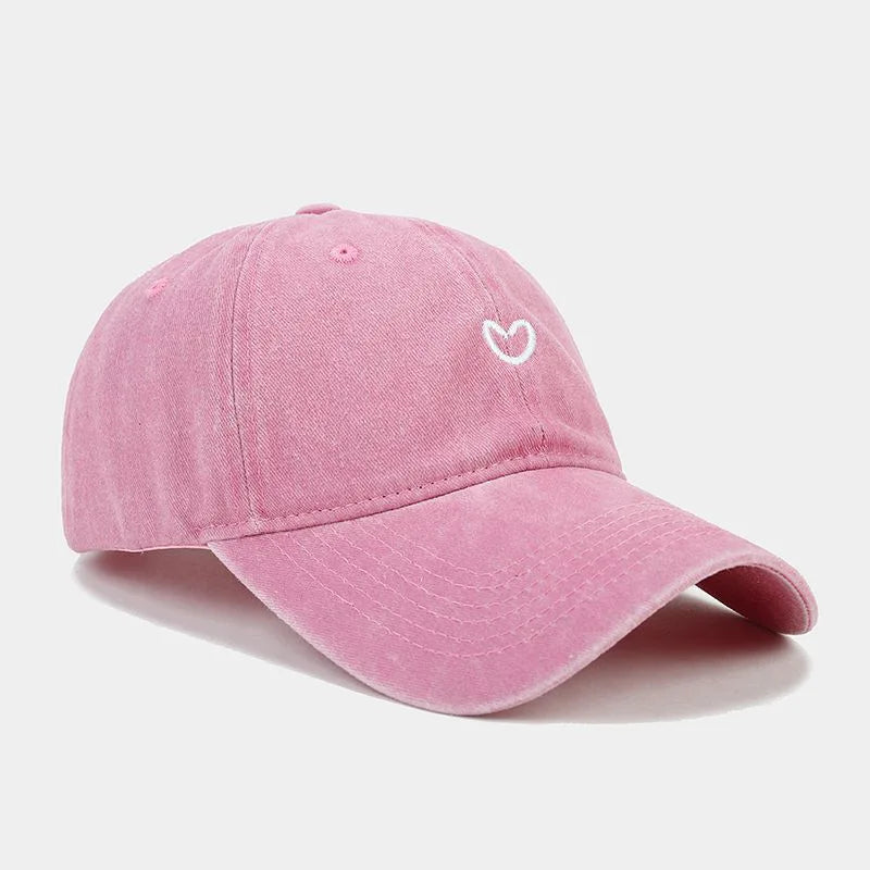 Unisex Baseball Cap mit „Love“-Stickerei – Gewaschene Baumwoll Snapback Mütze | Retro Freizeitkappe für Damen & Herren