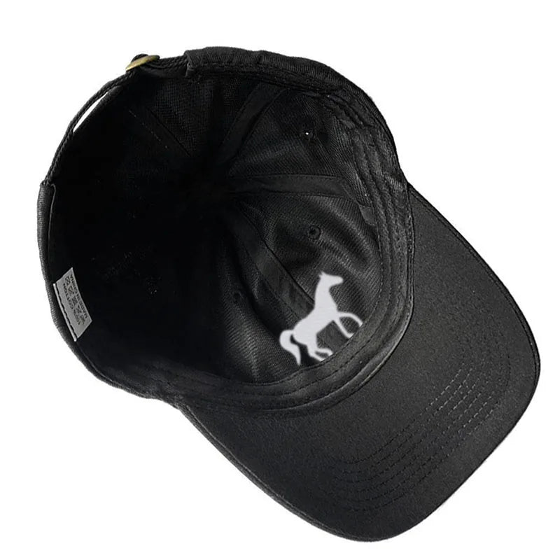 Unisex Baseball Cap mit Pferde-Stickerei – Gewaschene Baumwollkappe im Vintage-Stil | Verstellbare Freizeit- & Golfmütze für Damen & Herren