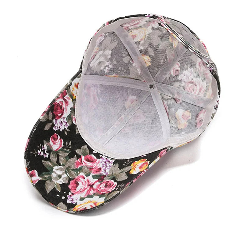 Unisex Trucker Cap mit Blumenmuster – Verstellbare Sommermütze | Modische Streetwear Baseball Cap für Damen & Herren